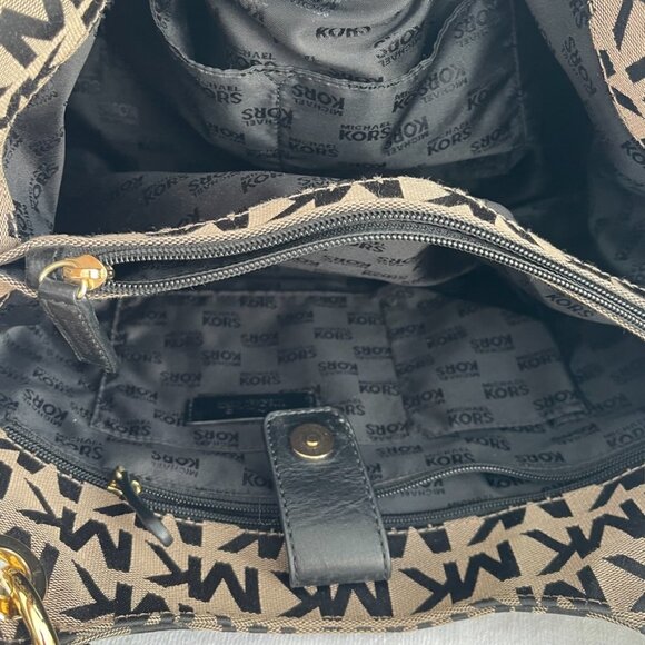 Michael Kors large monogram purse bag - Picture 10 of 10